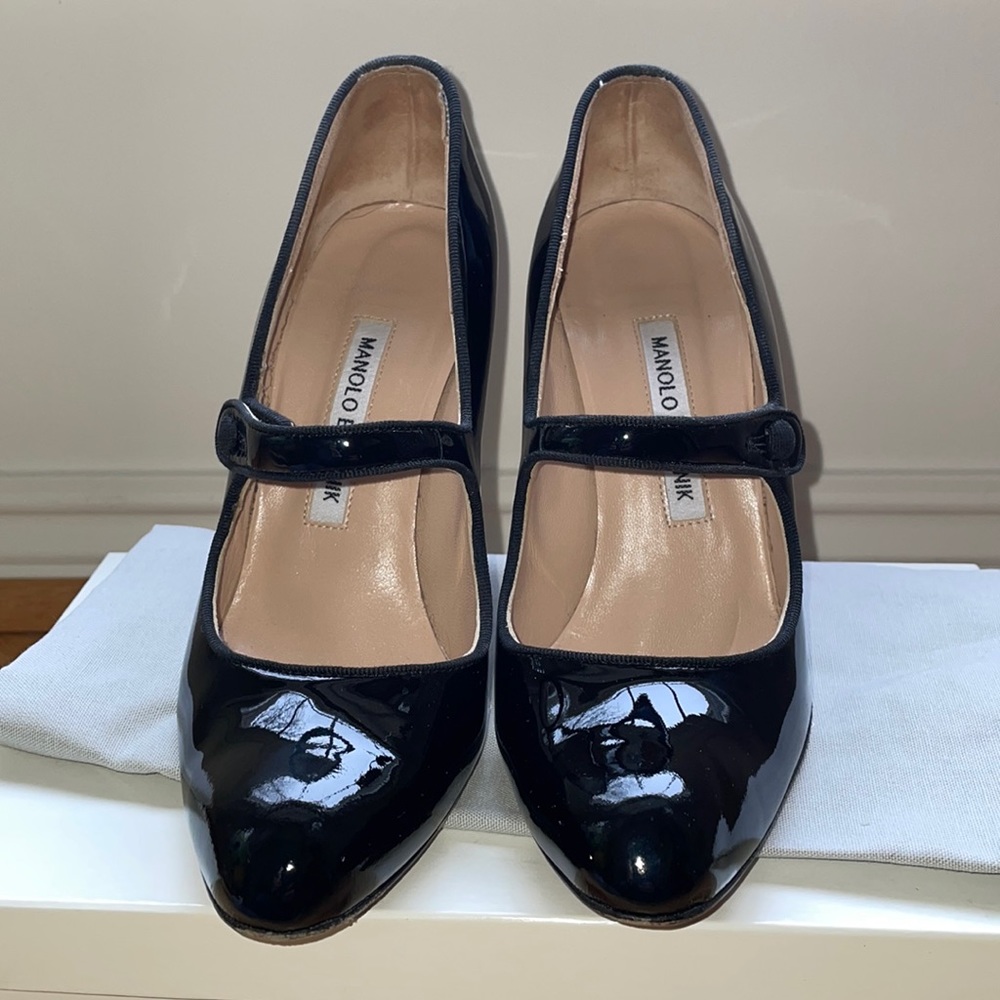 Manolo Blahnik black patent leather maryjanes.